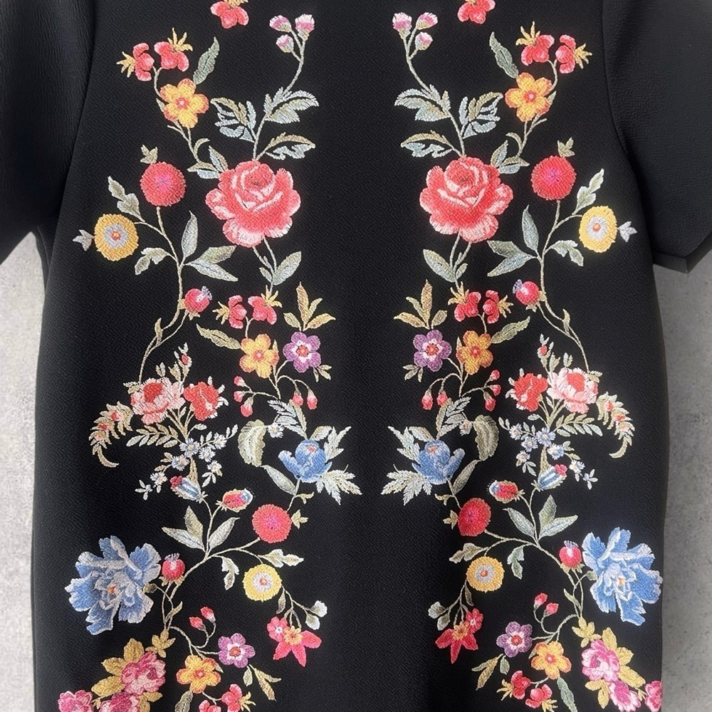 Zara Basic Collection Black Rubberized Embroidery Floral Mini Dress Size M - Picture 3 of 9